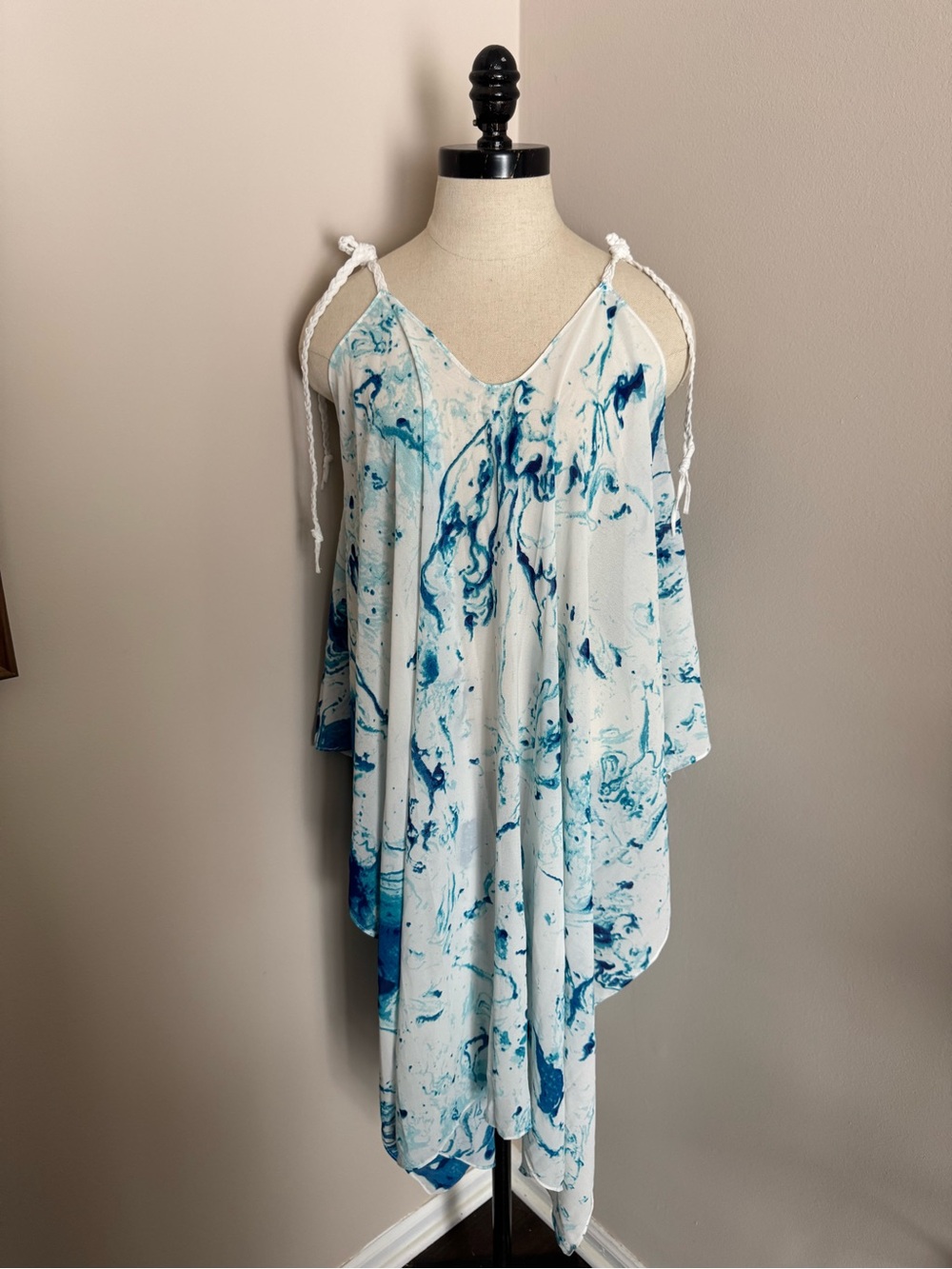 VENUS White & Blue Marble Tie-Shoulder Swim Cover-Up